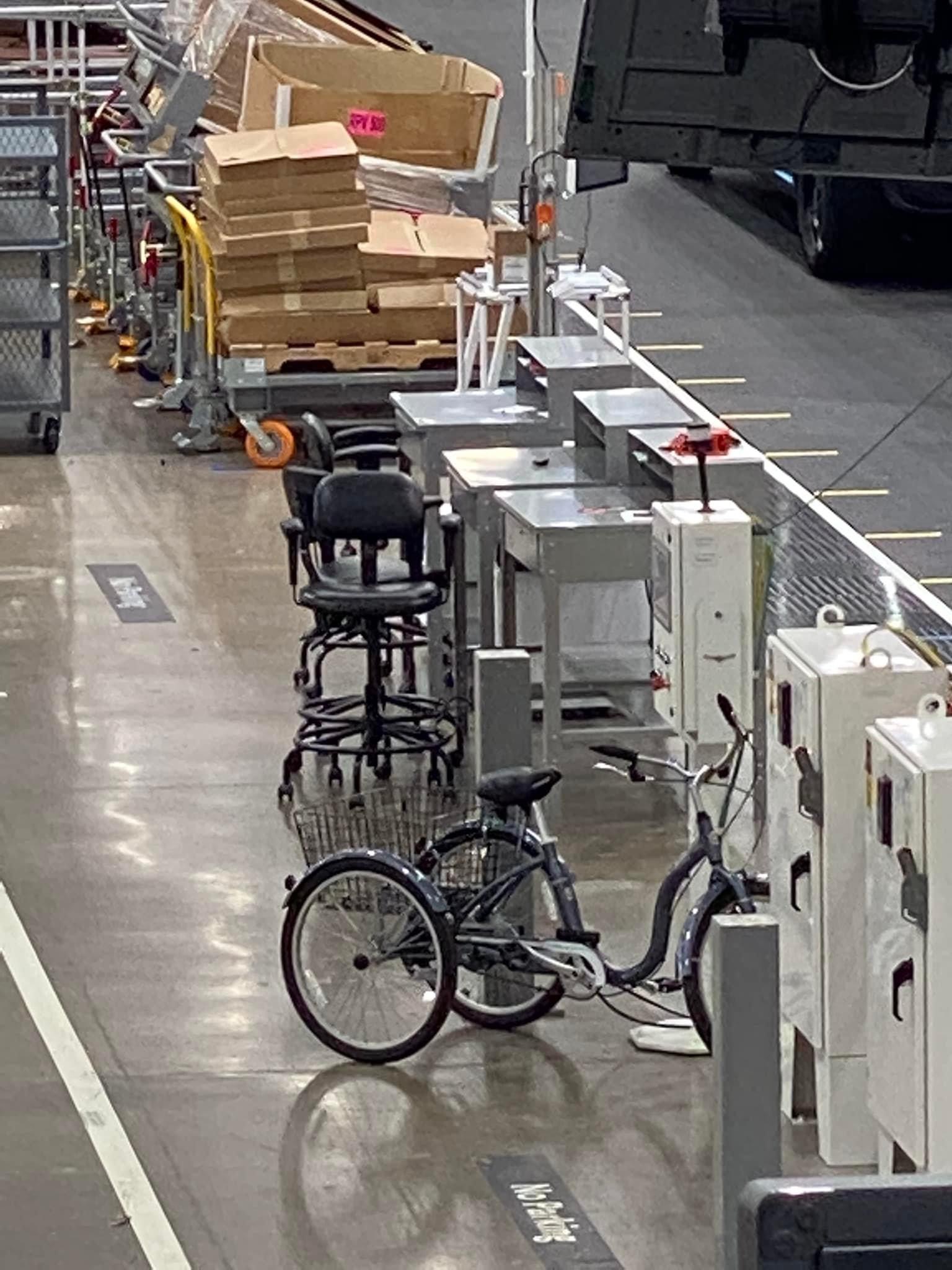 Rivian R1T R1S Tons of Rivians & Amazon Vans ready to ship... photos [removed at request of Rivian] 0A2DE880-7F2C-4ED0-82B0-289D8DF6B7F9