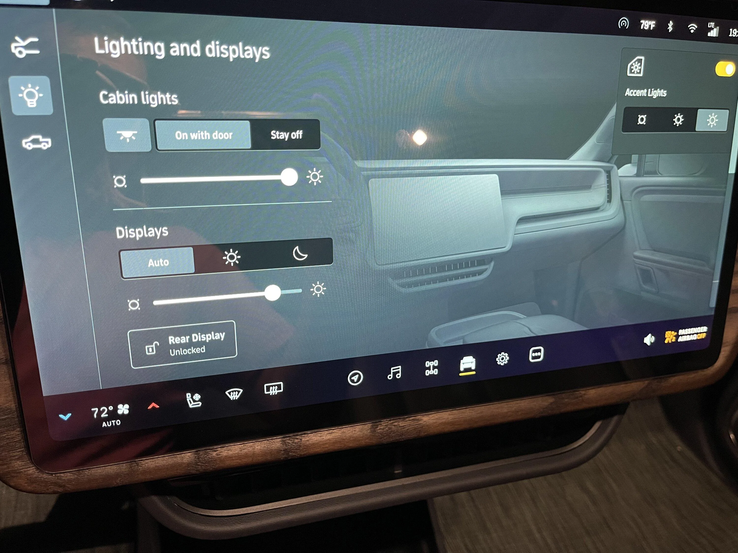 Turn on bed lights? Never mind…. Rivian Forum R1T R1S R2 R3 News