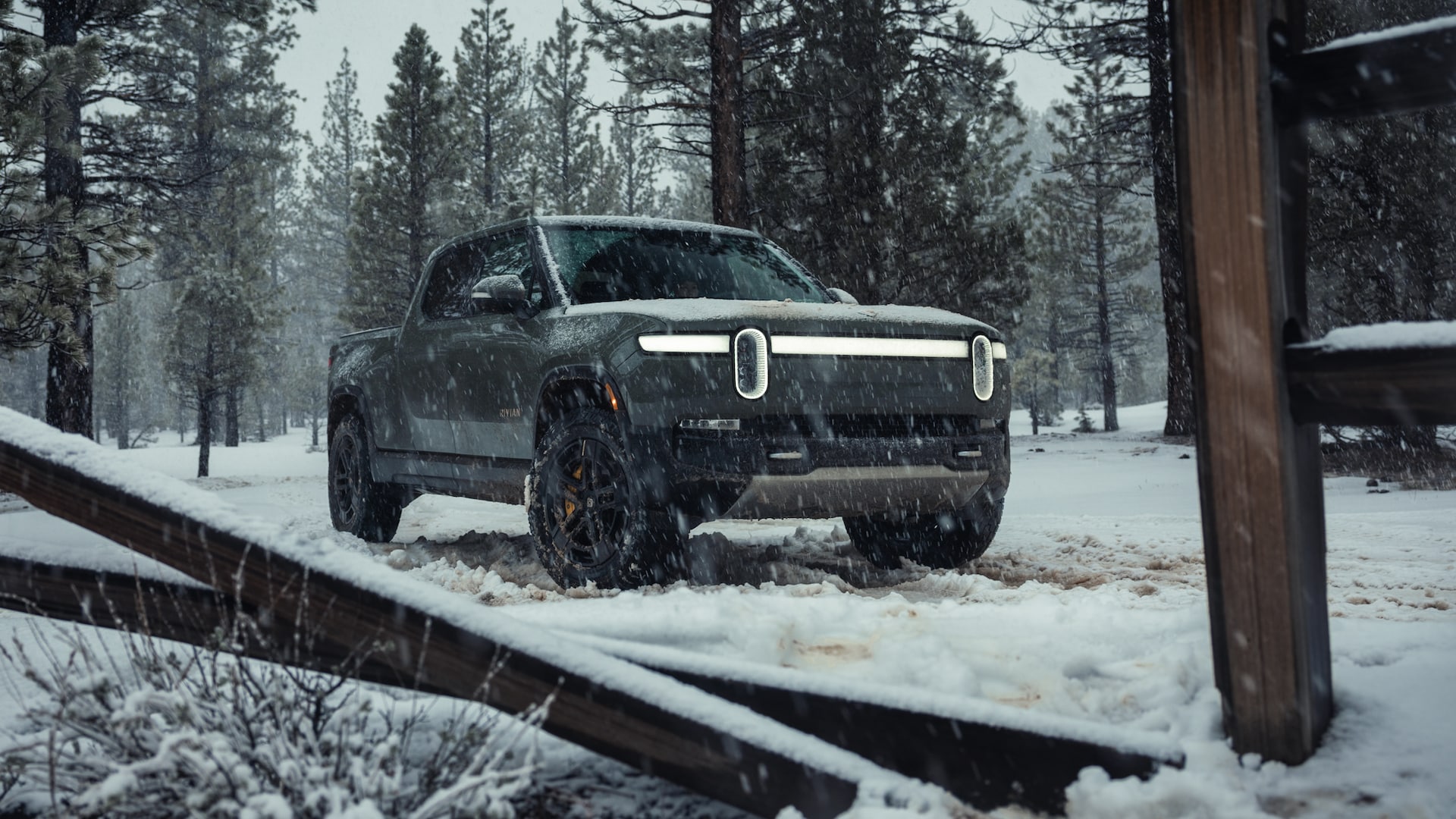 Rivian R1T R1S Motortrend's Rivian R1T Yearlong Review: Winter Snowstorms Tire Out Our Electric Pickup (but it handled everything the mountain threw at it) 2022-Rivian-R1T-Launch-Edition-13