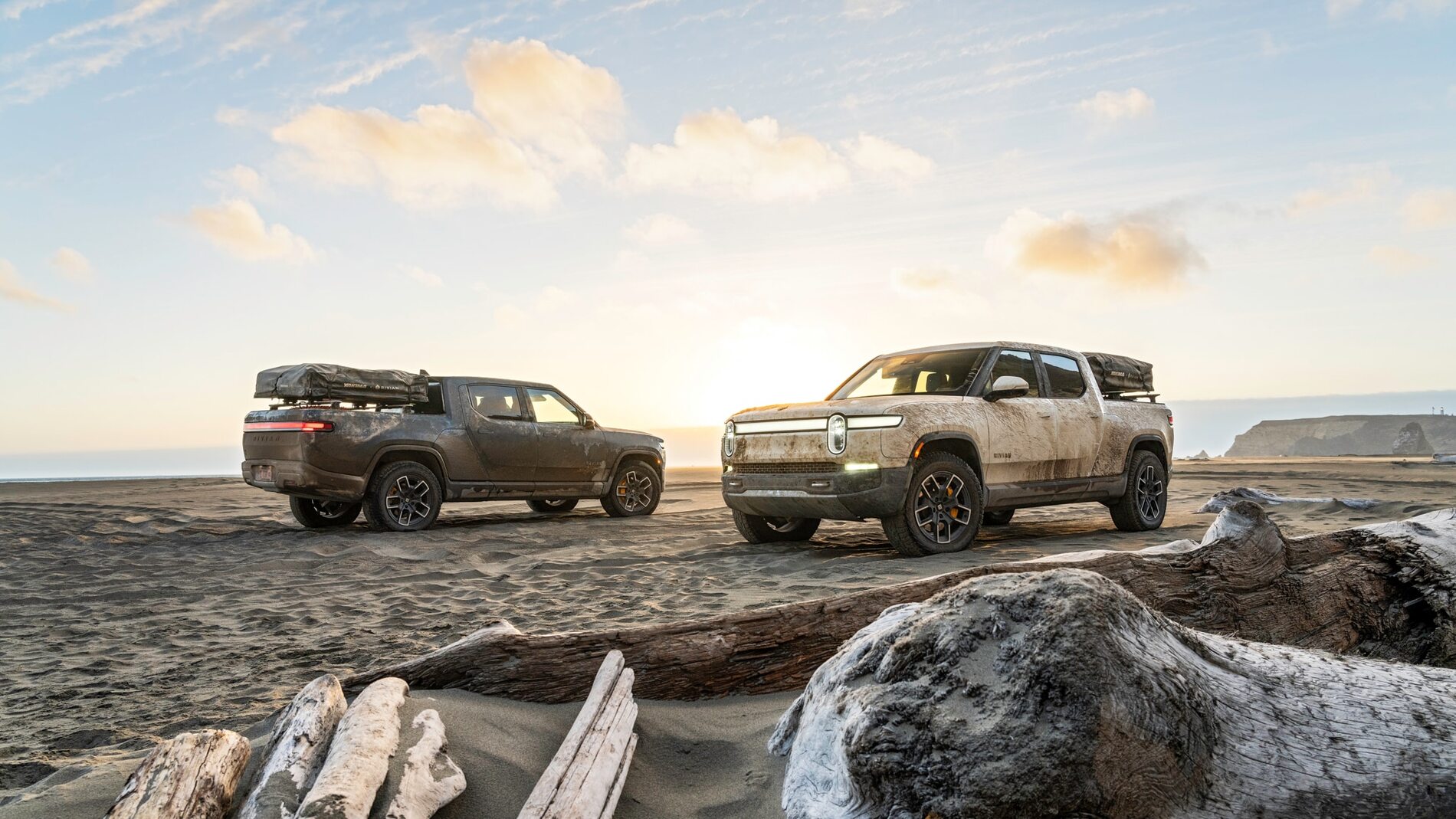 Rivian R1T R1S Part 2: We Drive the 2022 Rivian R1T Off-Road Across the Trans-America Trail - by MotorTrend 2022-Rivian-R1T-Leg-5-39