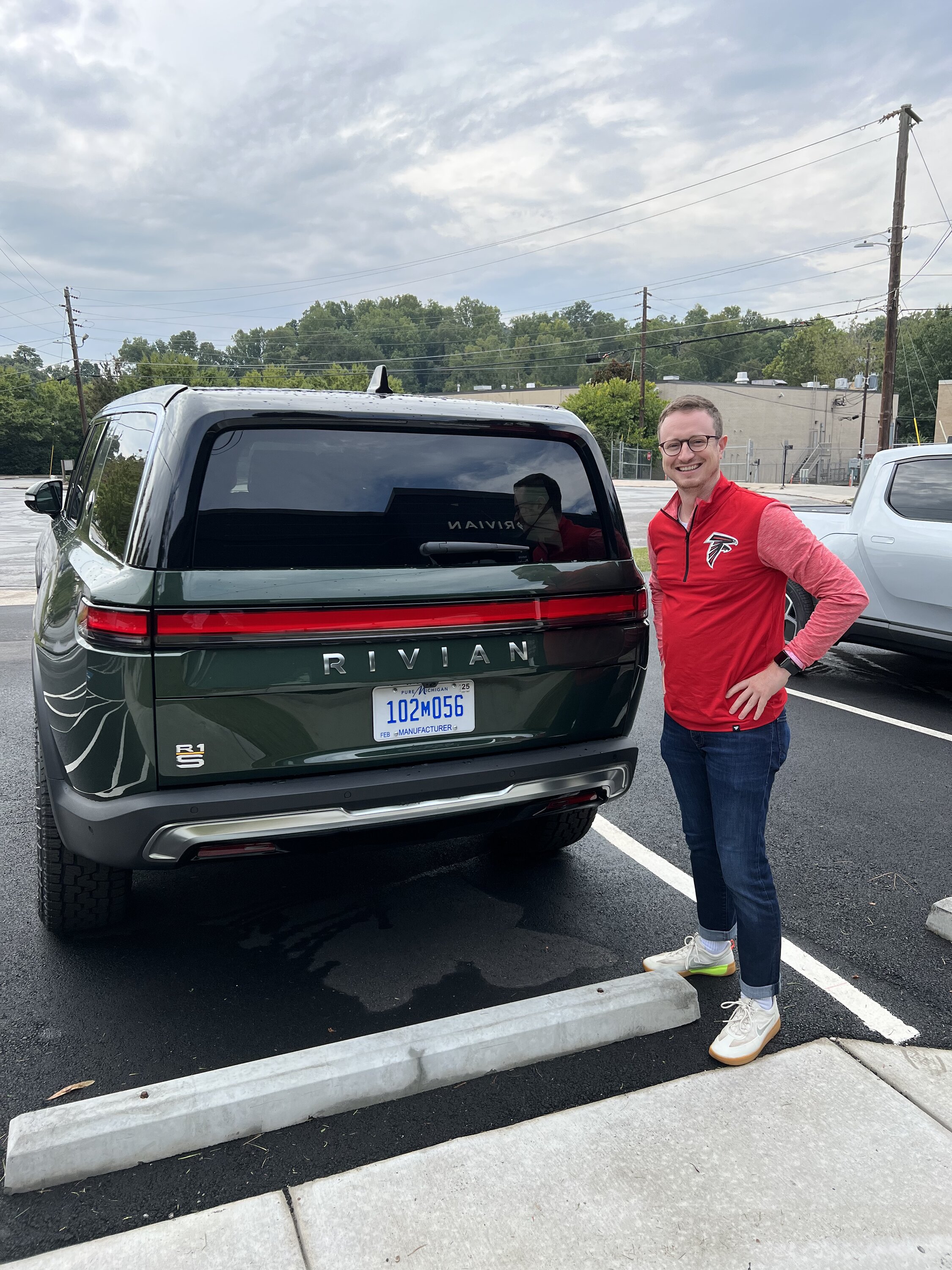 Rivian R1T R1S Spotted: 25+ R1T and R1S at Atlanta Service Center - Lots of colors and configs! 5A66B2B5-4139-4D37-95CE-D37770FCEBFE