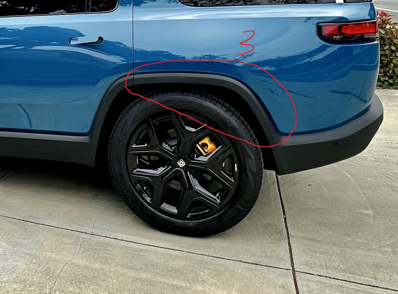 Rivian any aftermarket wheel arch flares? IMG_1589