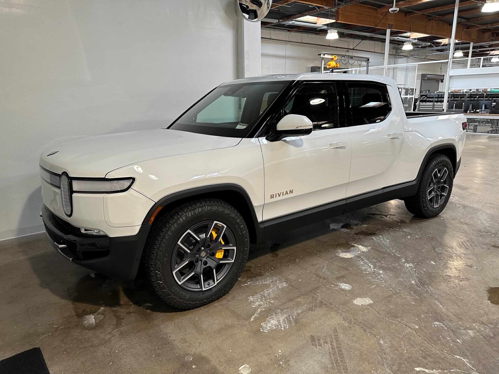 Rivian R1T R1S I need community help on color choice🤔Update: El Cap for the win listenere6fc80ed-9855-4c0c-9dcb-6a97d5c6b200