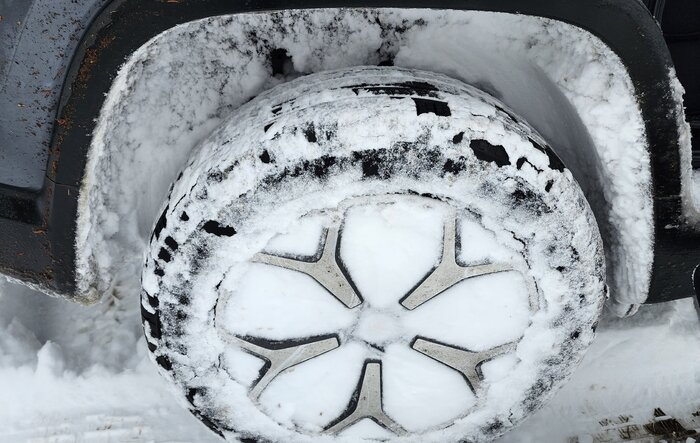 Denver to Durango through snow in new R1T with stock 21” Scorpion tires (maiden delivery voyage)