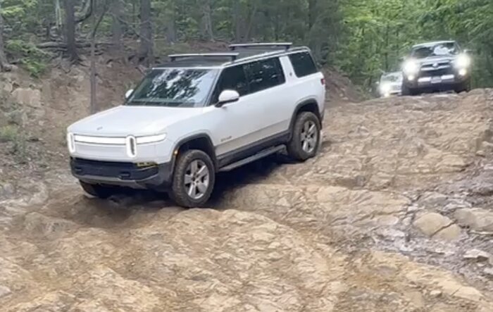 Peters Mill Run OHV Trail Shenandoah/George Washington National Forest with R1S
