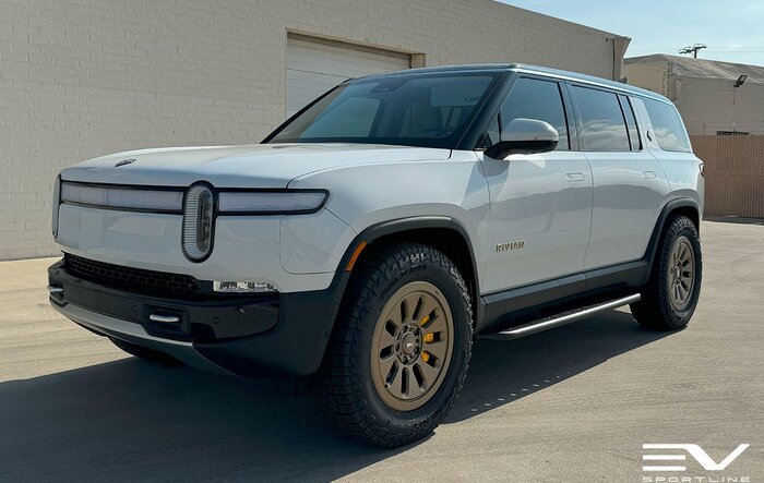 RMaxx Running Boards for R1T and R1S @ EV Sportline - Free "RIVIAN" Swag Giveway