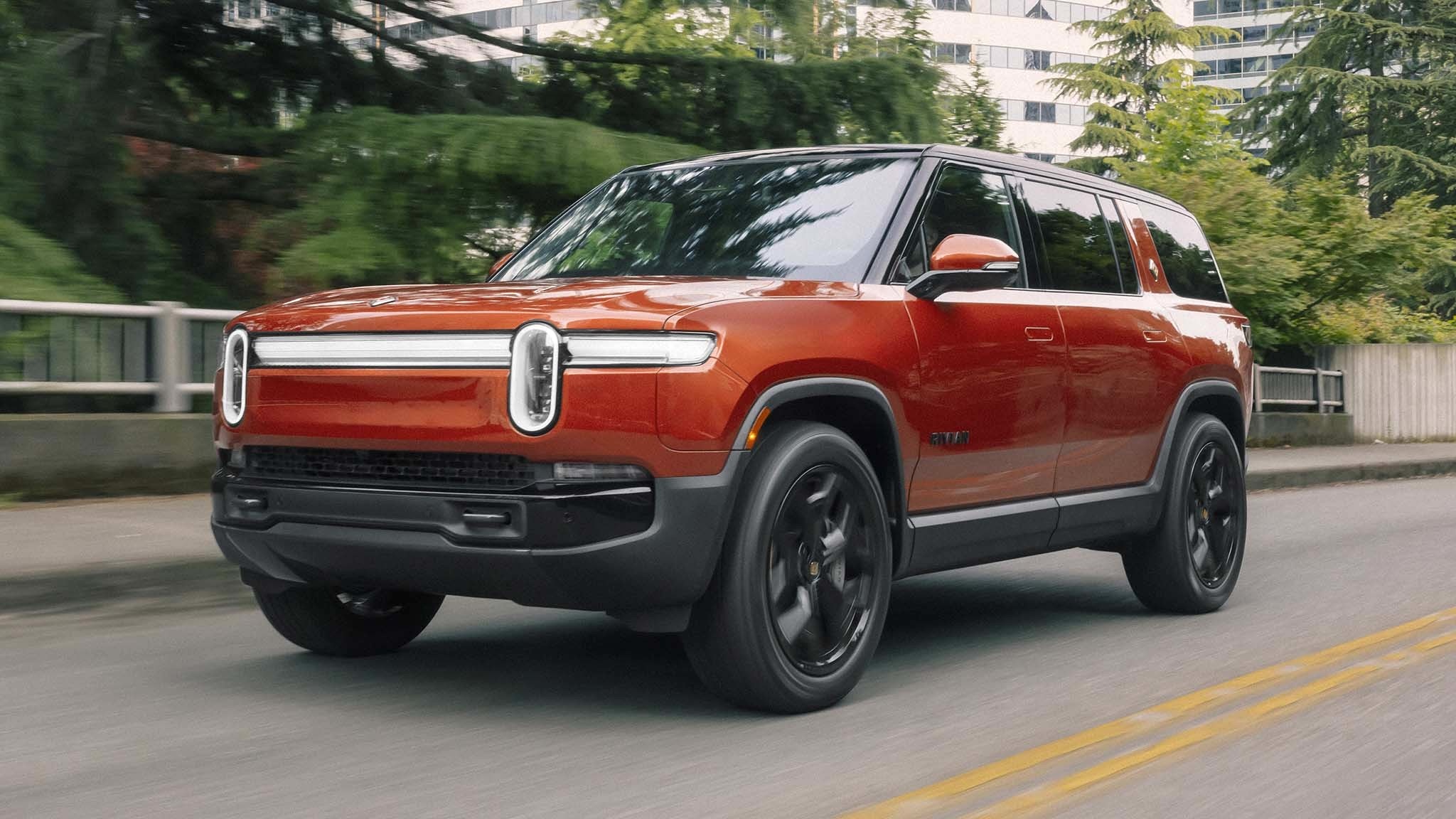 Red Canyon Color Back for 2026 Rivian | Rivian Forum - R1T R1S R2 R3 ...